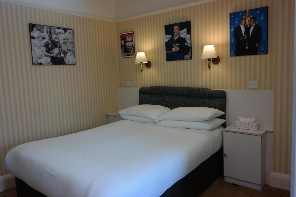 Hotel Celebrity Bournemouth East Cliff By Villare Hotels Exterior foto
